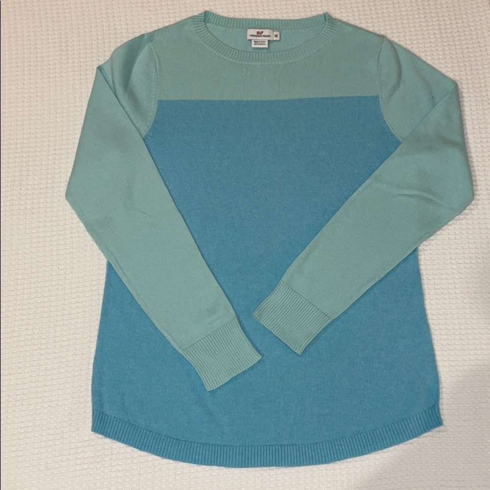 Cotton Vineyard Vines sweater